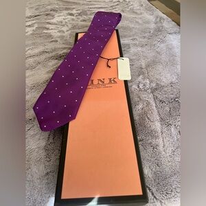 NWT attached & gift box Thomas Pink Purple polka dot tie